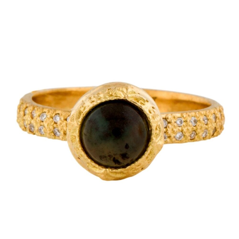 ARMENTA 18K YELLOW GOLD SCAPOLITE & DIAMOND COCKTAIL RING